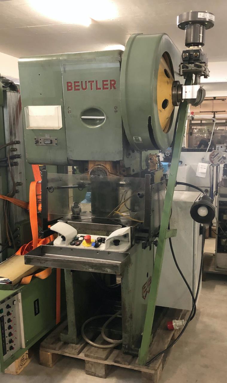 Eccentric C-Frame Presses/BEUTLER  PD 16 MK