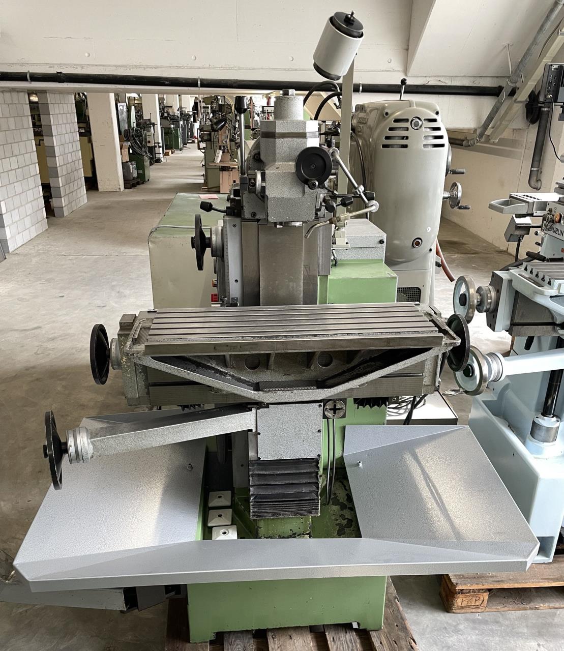 Universal Milling/SCHAUBLIN  213