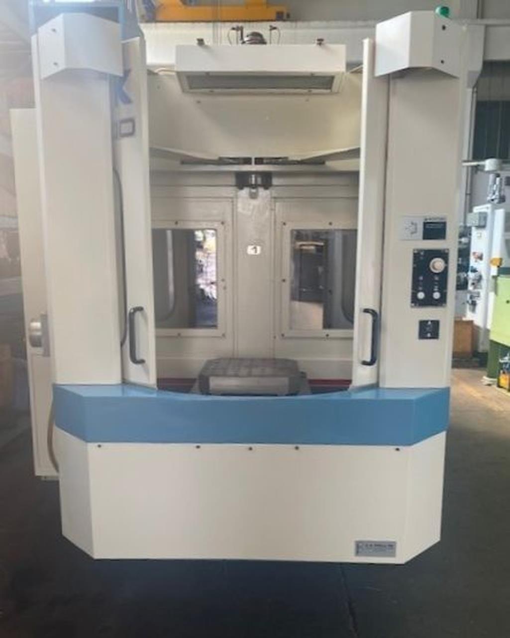 Horizontal Machining Centres/OKK  HM-40